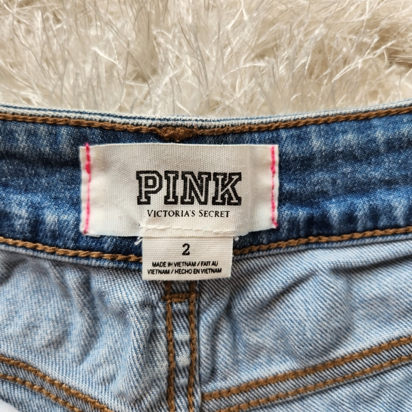 Victoria's Secret PINK Distressed Raw Hem Denim Shorts Size 2 - Picture 4 of 7